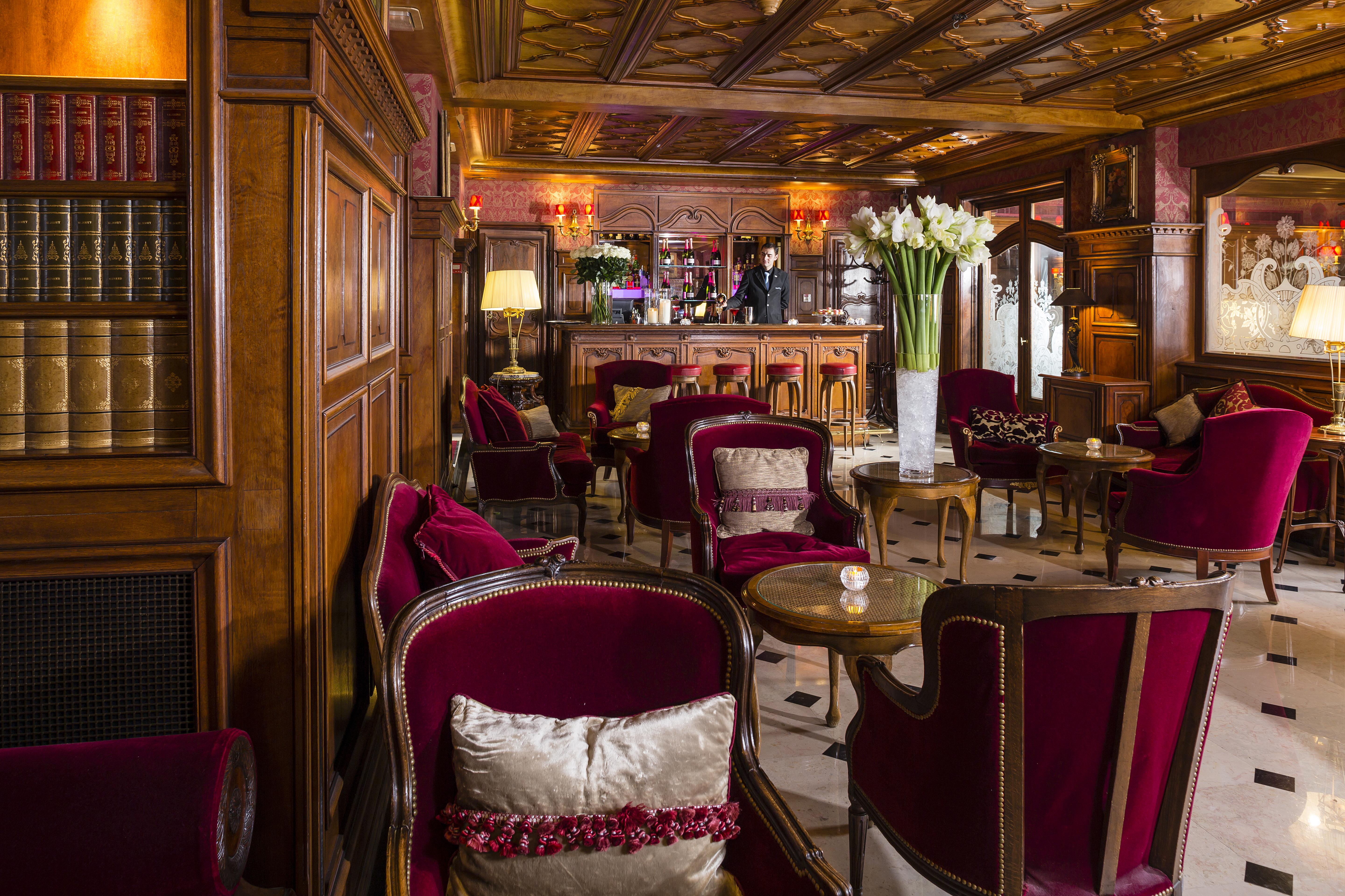 Hotel Regina Louvre Paris Ngoại thất bức ảnh The bar at the Hotel de Crillon