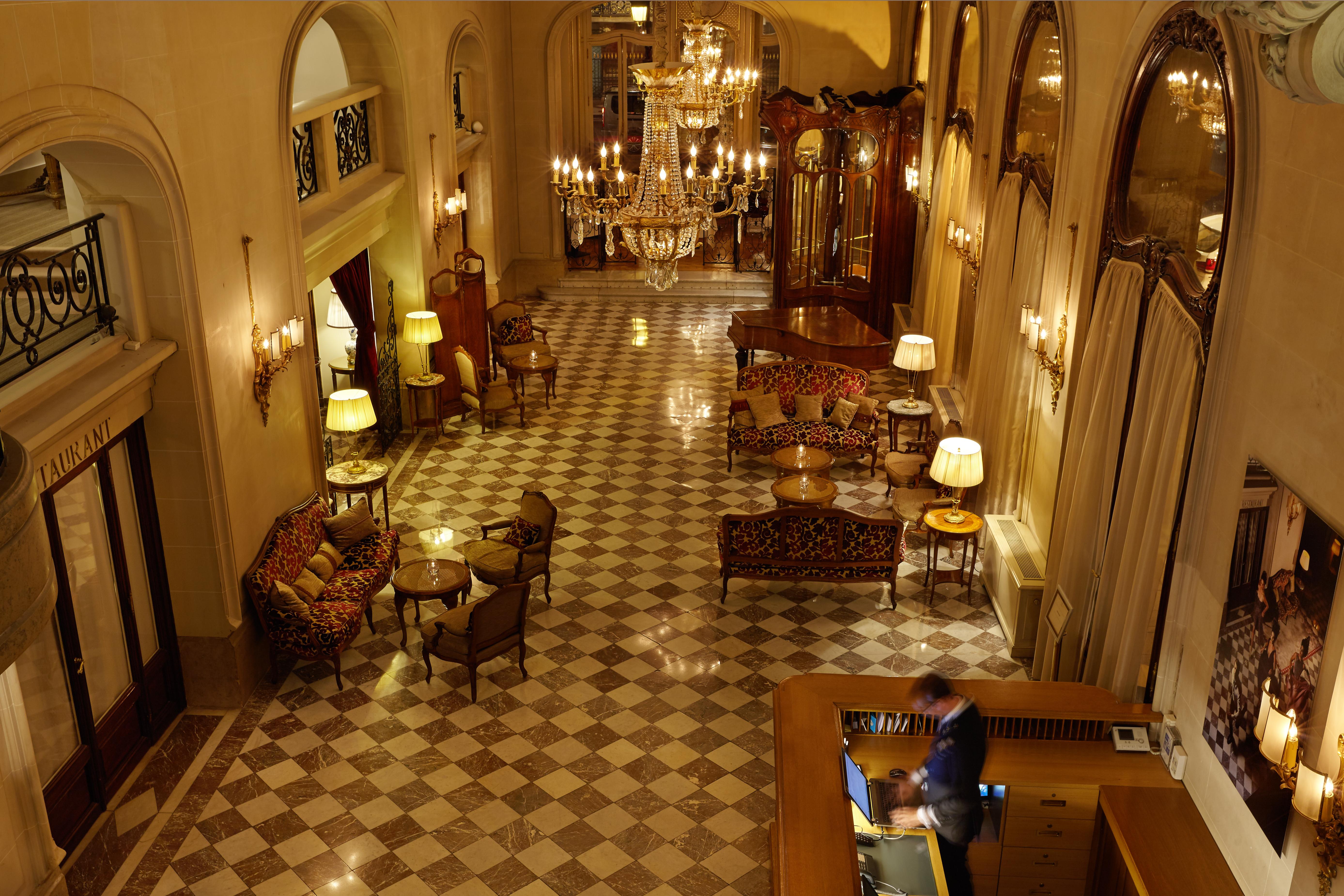 Hotel Regina Louvre Paris Ngoại thất bức ảnh The lobby of the hotel