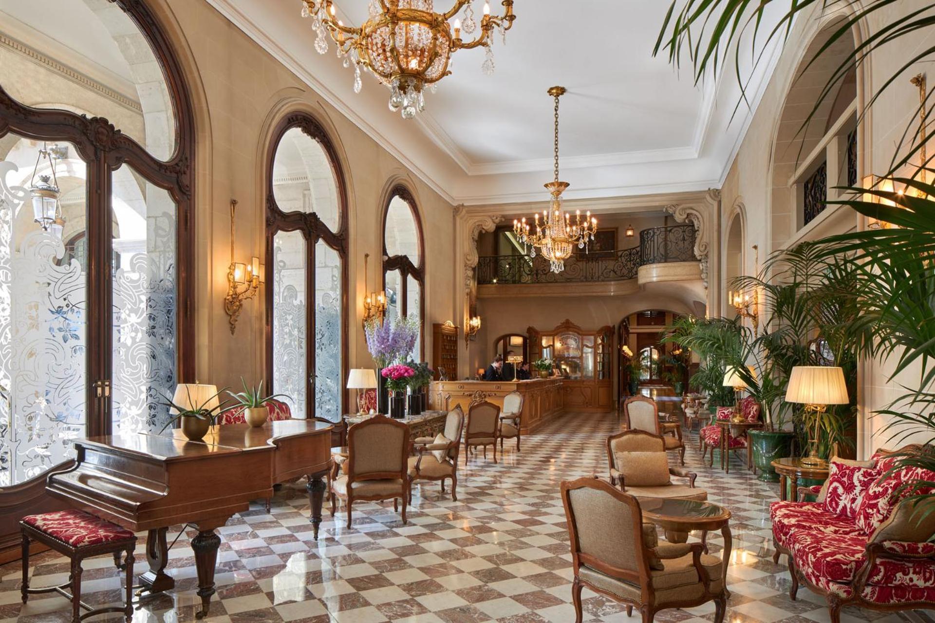 Hotel Regina Louvre Paris Ngoại thất bức ảnh The lobby of the hotel